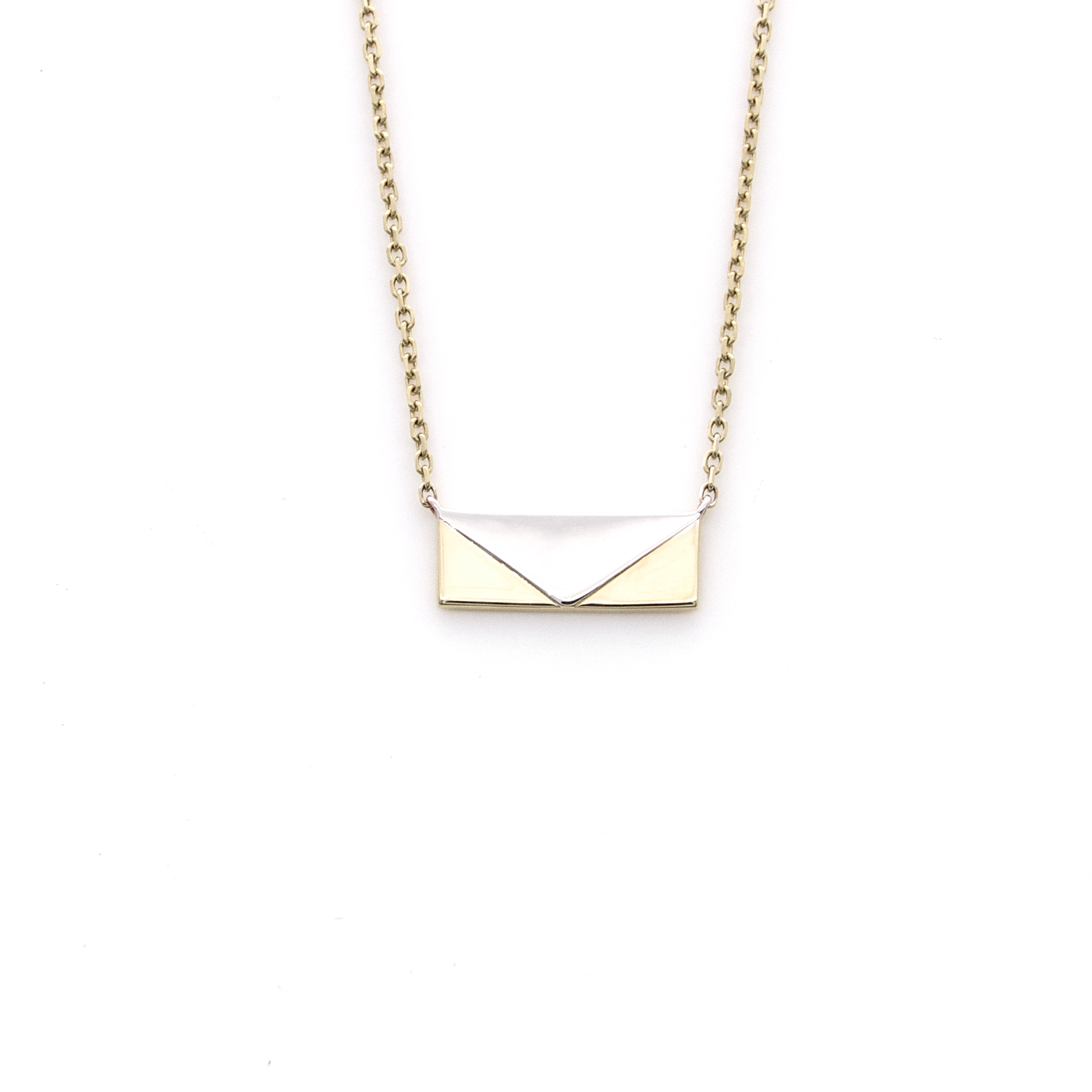 Love Letter Pendant w Chain