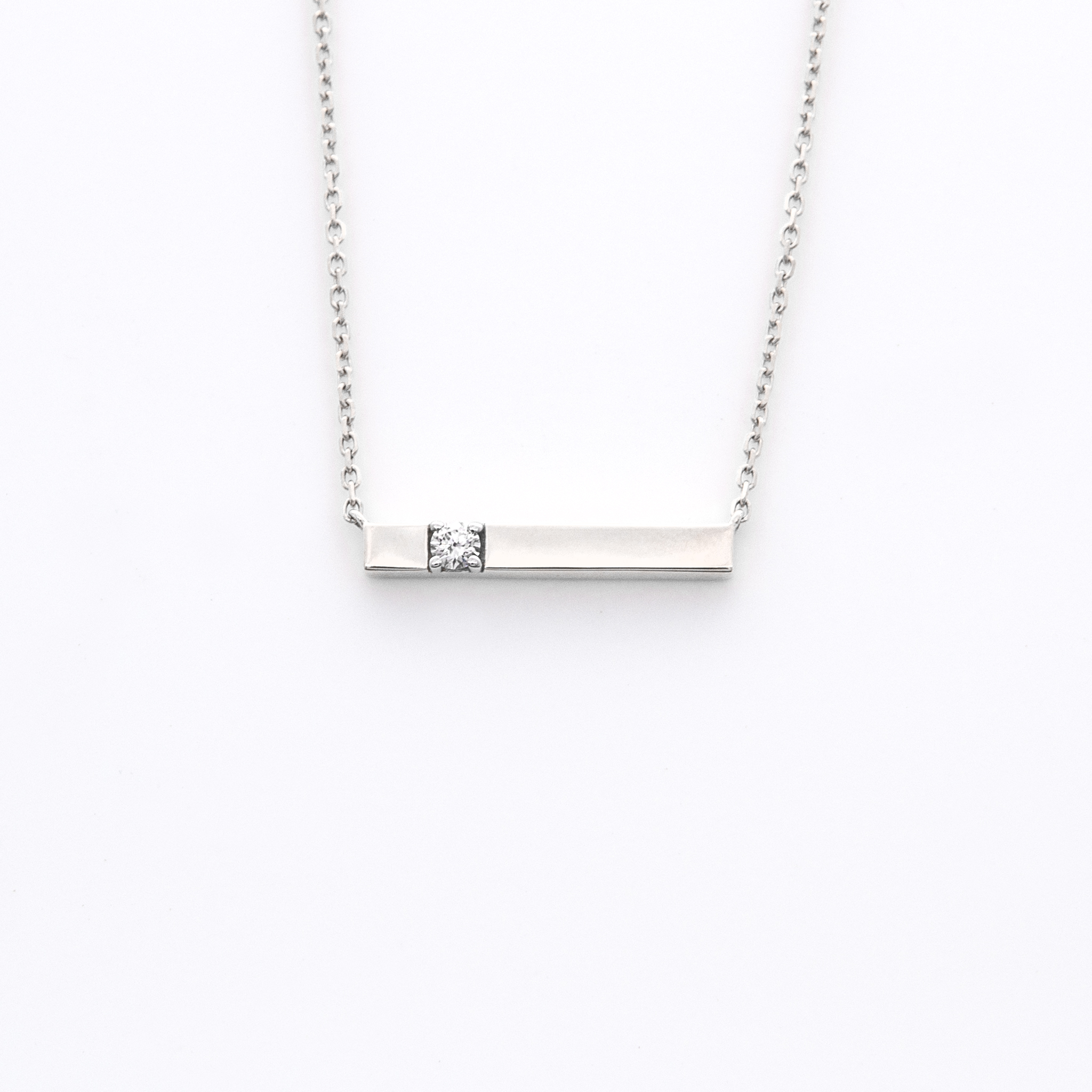 Bar Diamond Pendant w Chain